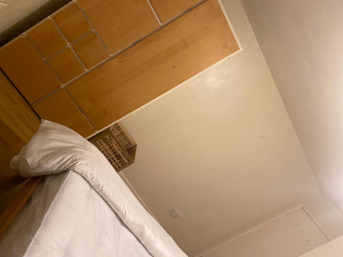 La Mansion Bed and Breakfast Wednesbury Eksteriør billede